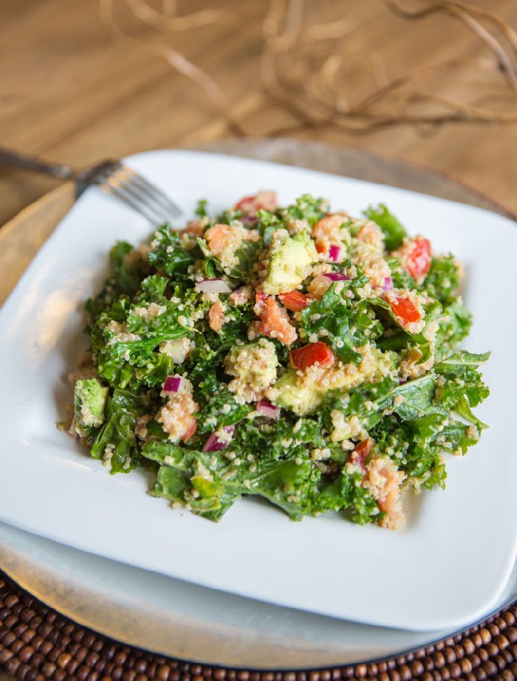 Easy Kale & Quinoa Salad |www.LiveSimplyNatural.com