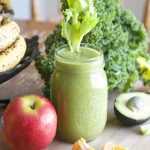 the-ultimate-green-smoothie | www.LiveSimplyNatural.com