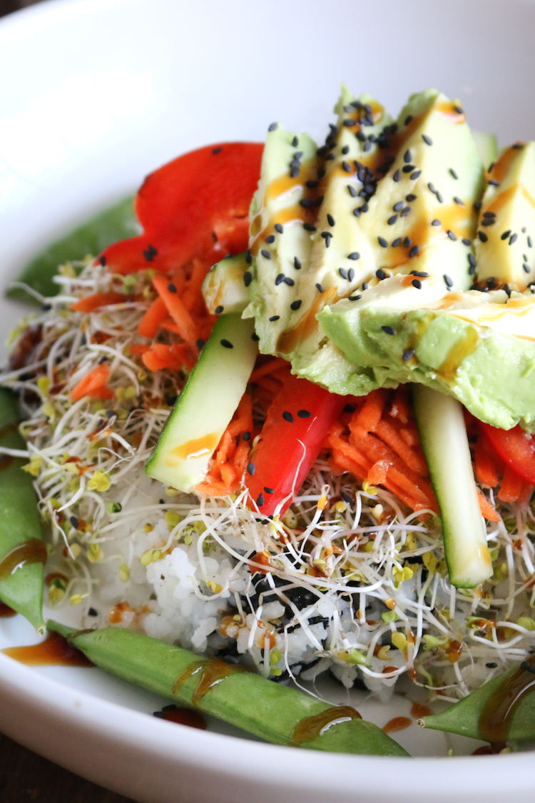 Easy On the go Vegetable Sushi Bowl | www.LiveSimplyNatural.com