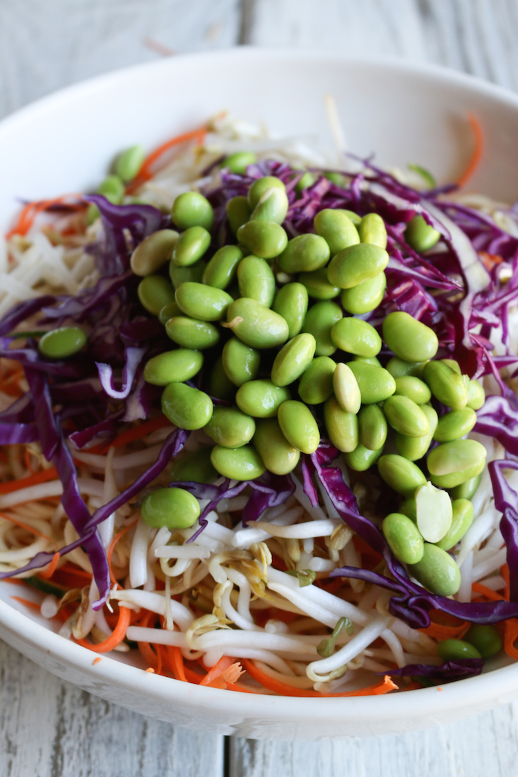 Raw Rainbow Veggie Pad Thai | www.LiveSimplyNatural.com