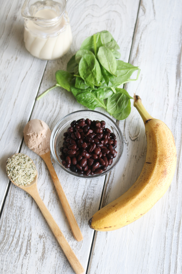 Black Bean Brownie Smoothie Bowl