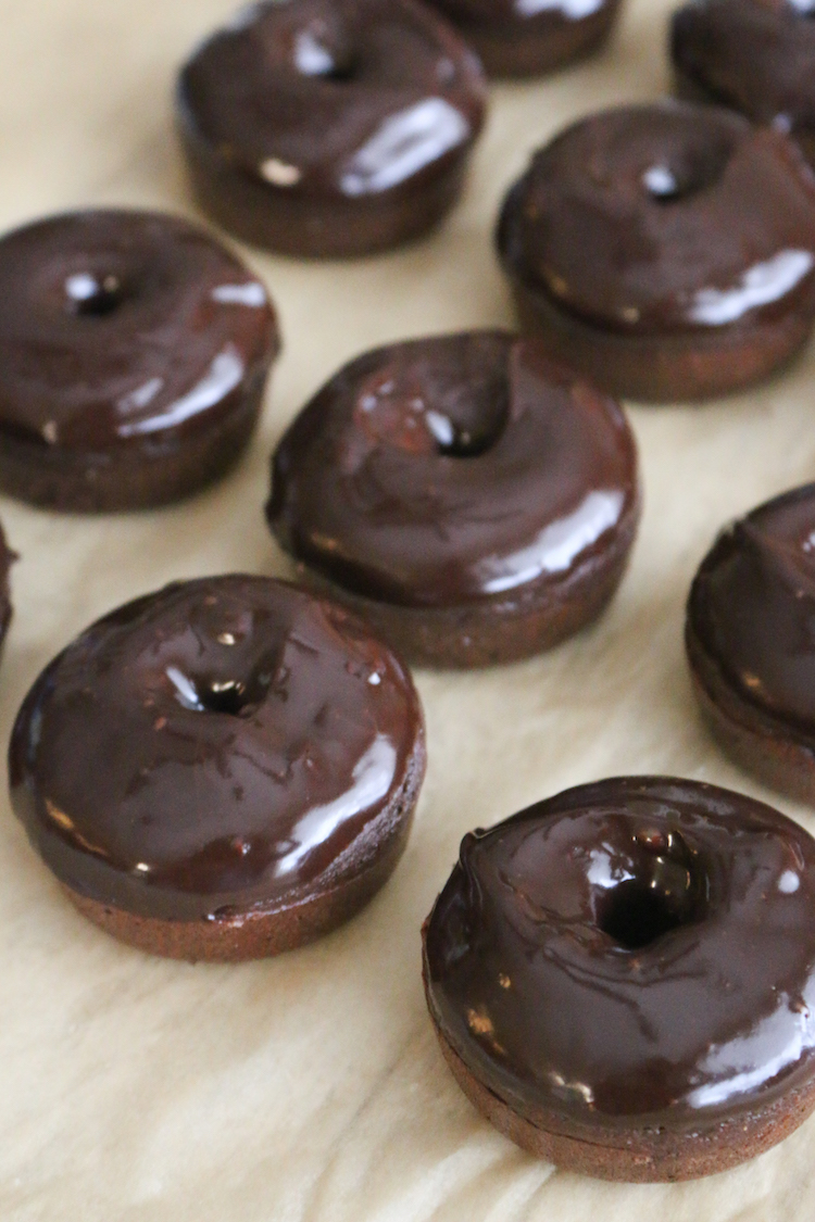 Gluten-Free Vegan Baked Chocolate Zucchini Glazed Donuts | www.LiveSimplyNatural.com