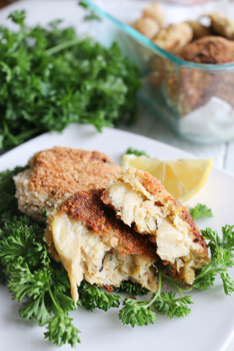 Vegan Artichoke Crab Cakes | www.LiveSimplyNatural.com