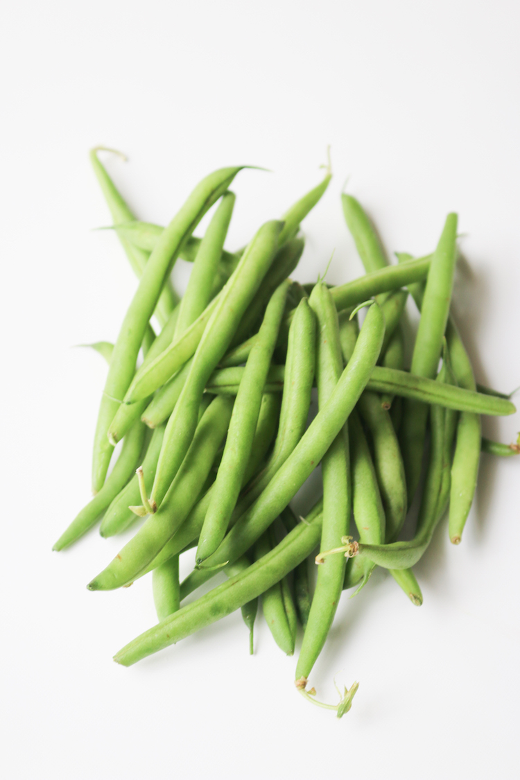 Produce Guide: Green Beans | www.livesimplynatural.com
