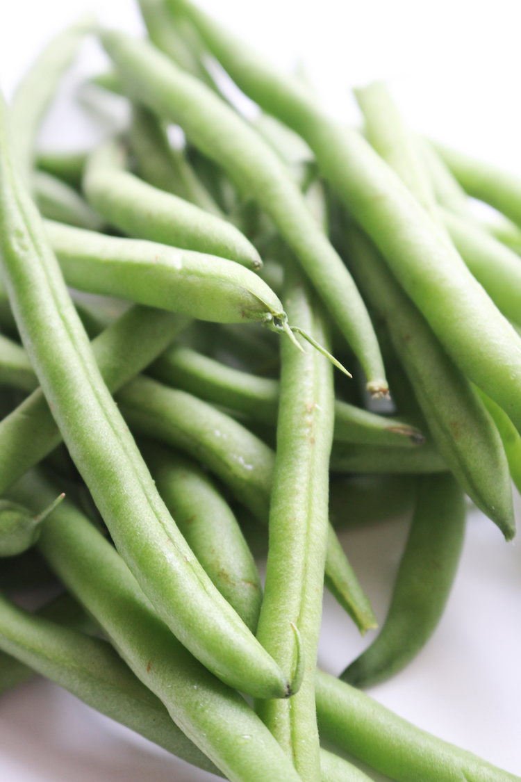 Produce Guide: Green Beans | www.livesimplynatural.com