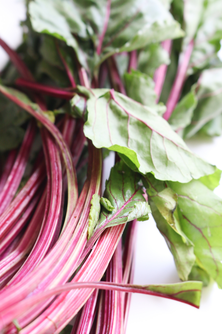 Beets Produce Guide | www.livesimplynatural.com