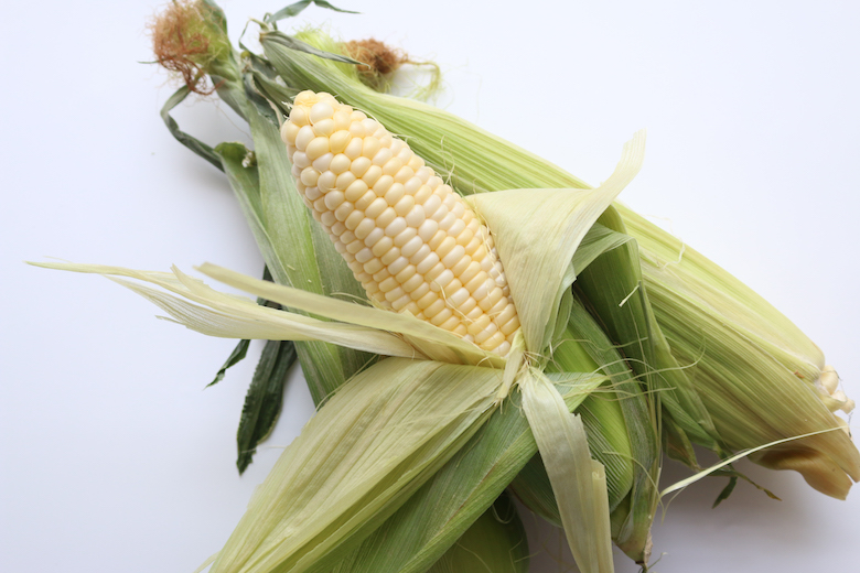 Corn Produce Guide | www.livesimplynatural.com