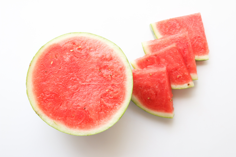 Produce Guide: Watermelon | www.livesimplynatrual.com