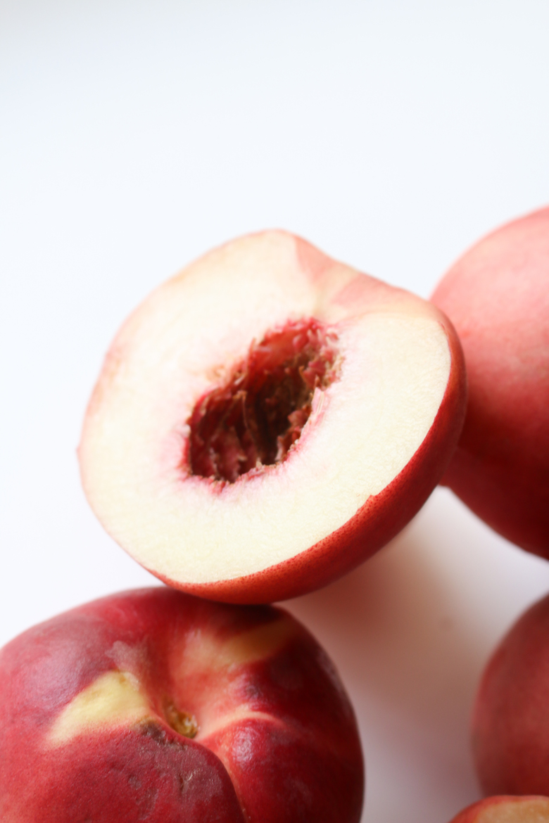 Produce Guide: Peaches 