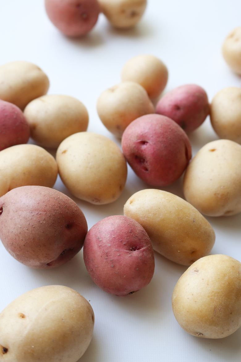 Produce Guide: Potatoes | www.livesimplynatural.com