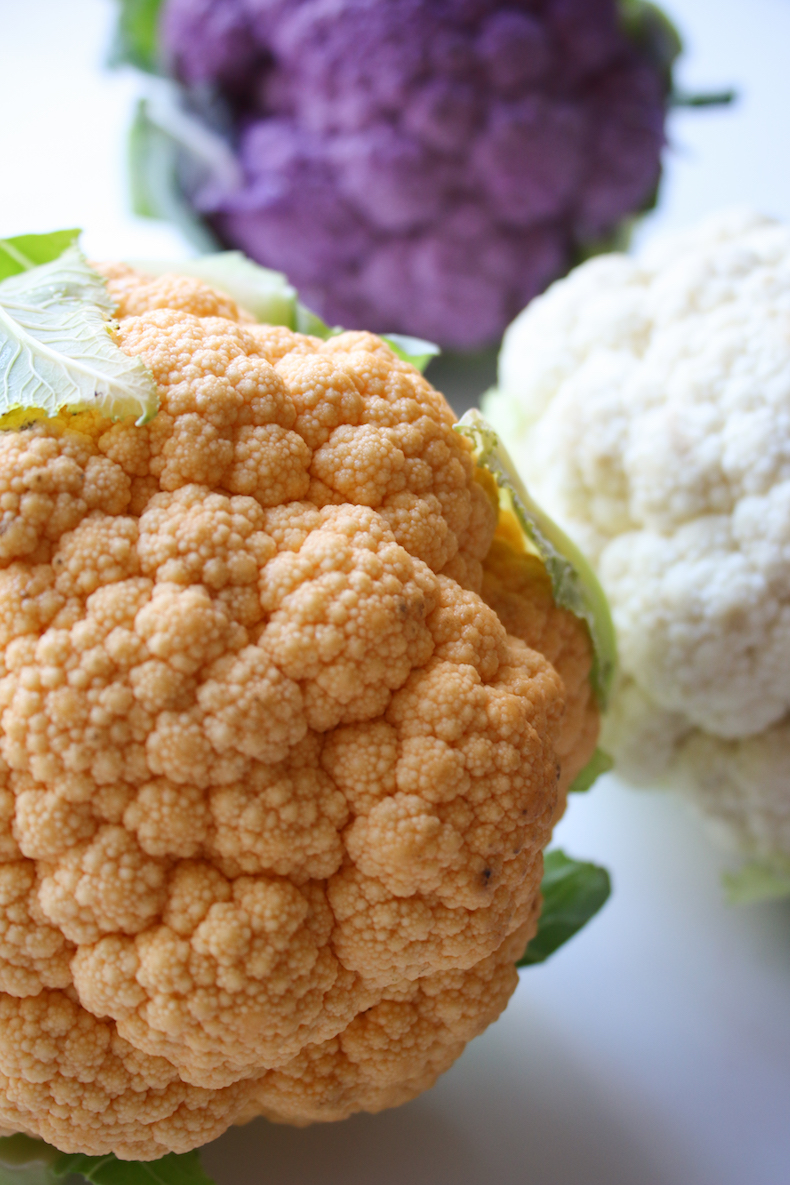 Produce Guide: Cauliflower | www.livesimplynatural.com