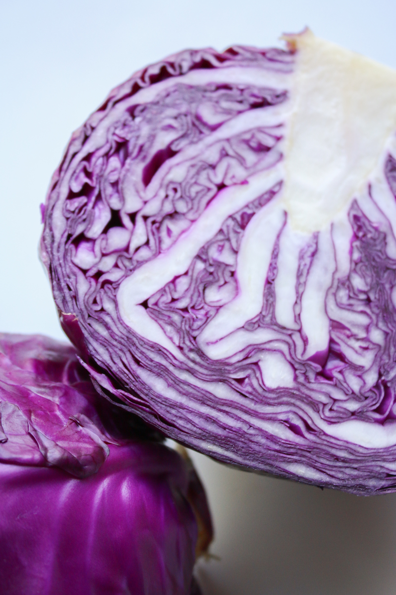 Produce Guide: Cabbage | www.livesimplynatural.com