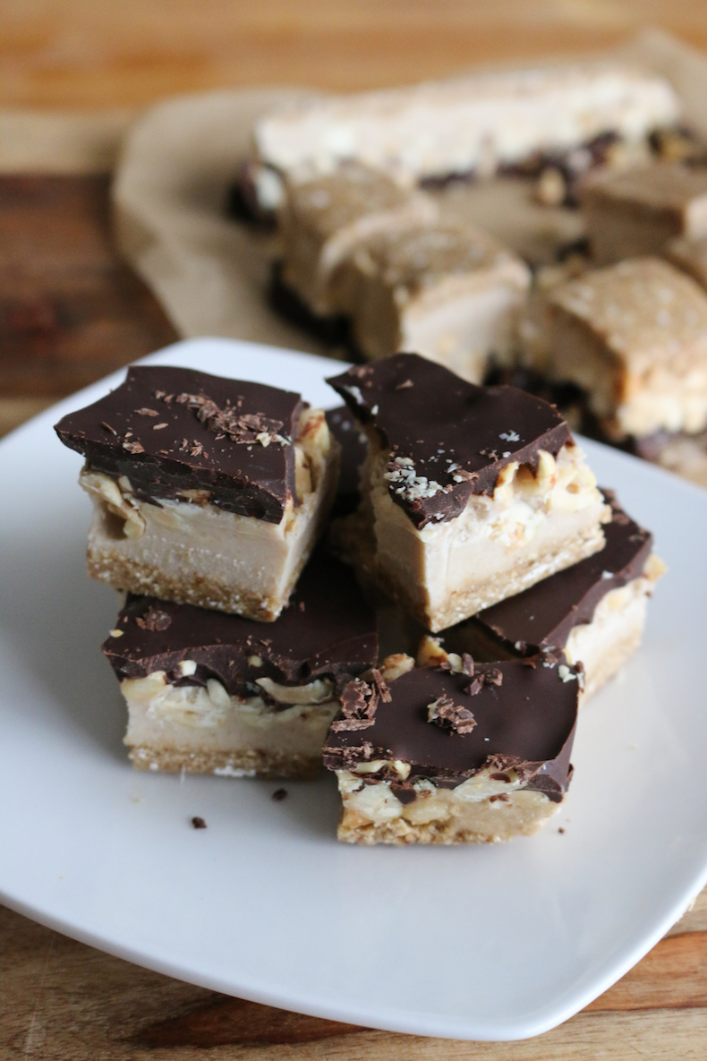 Raw Vegan Peanut Butter Snickers Bar