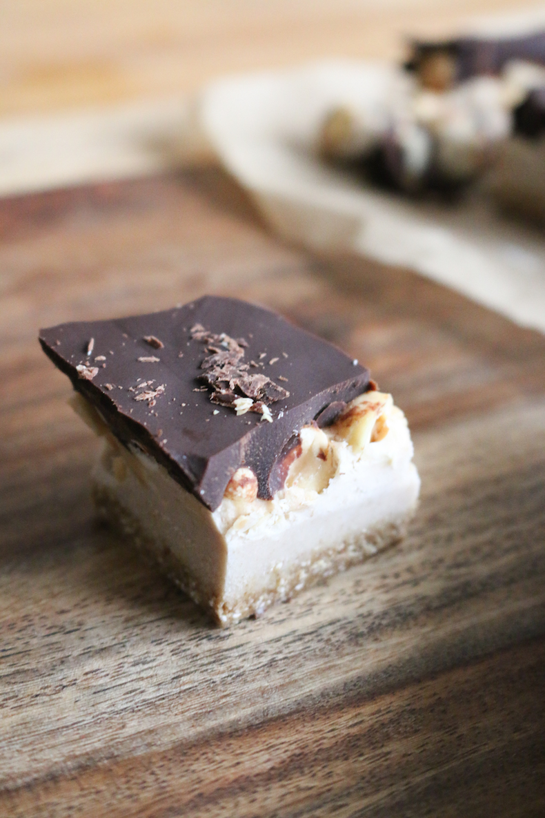 Raw Vegan Peanut Butter Snickers Bar | www.livesimplynatural.com