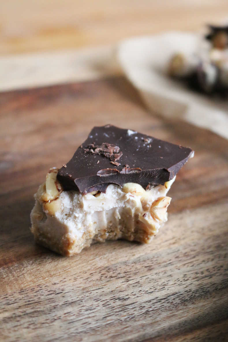 Raw Vegan Peanut Butter Snickers Bar | www.livesimplynatural.com