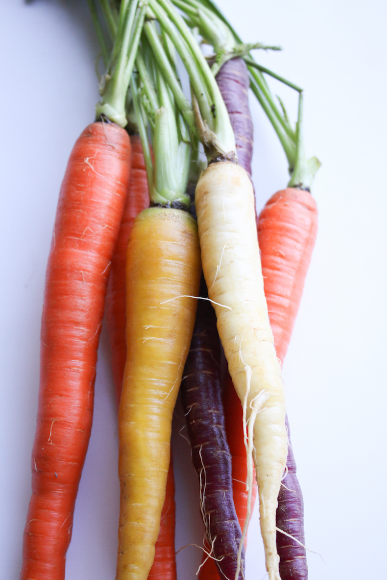 Produce Guide: Carrots | www.livesimplynatural.com