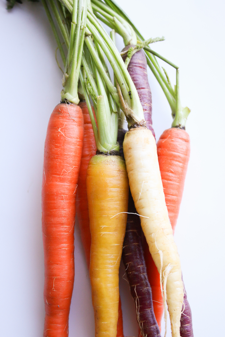 Produce Guide: Carrots | www.livesimplynatural.com