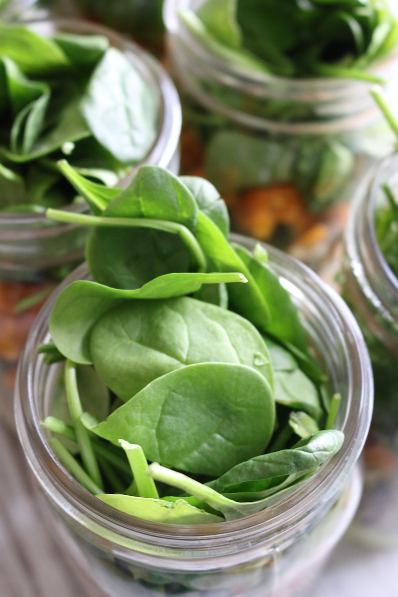 Black Bean & Quinoa Spinach Salad In A Jar | www.livesimplynatural.com