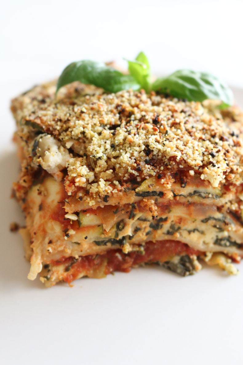 Vegan Zucchini Lasagna with Spinach Ricotta | ww.livesimplynatural.com